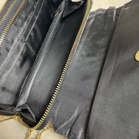 Vogue Magazine Cover Print Wallet Style Purse Shoulder Multicolor Vinyl Clutch - Picture 12 of 14